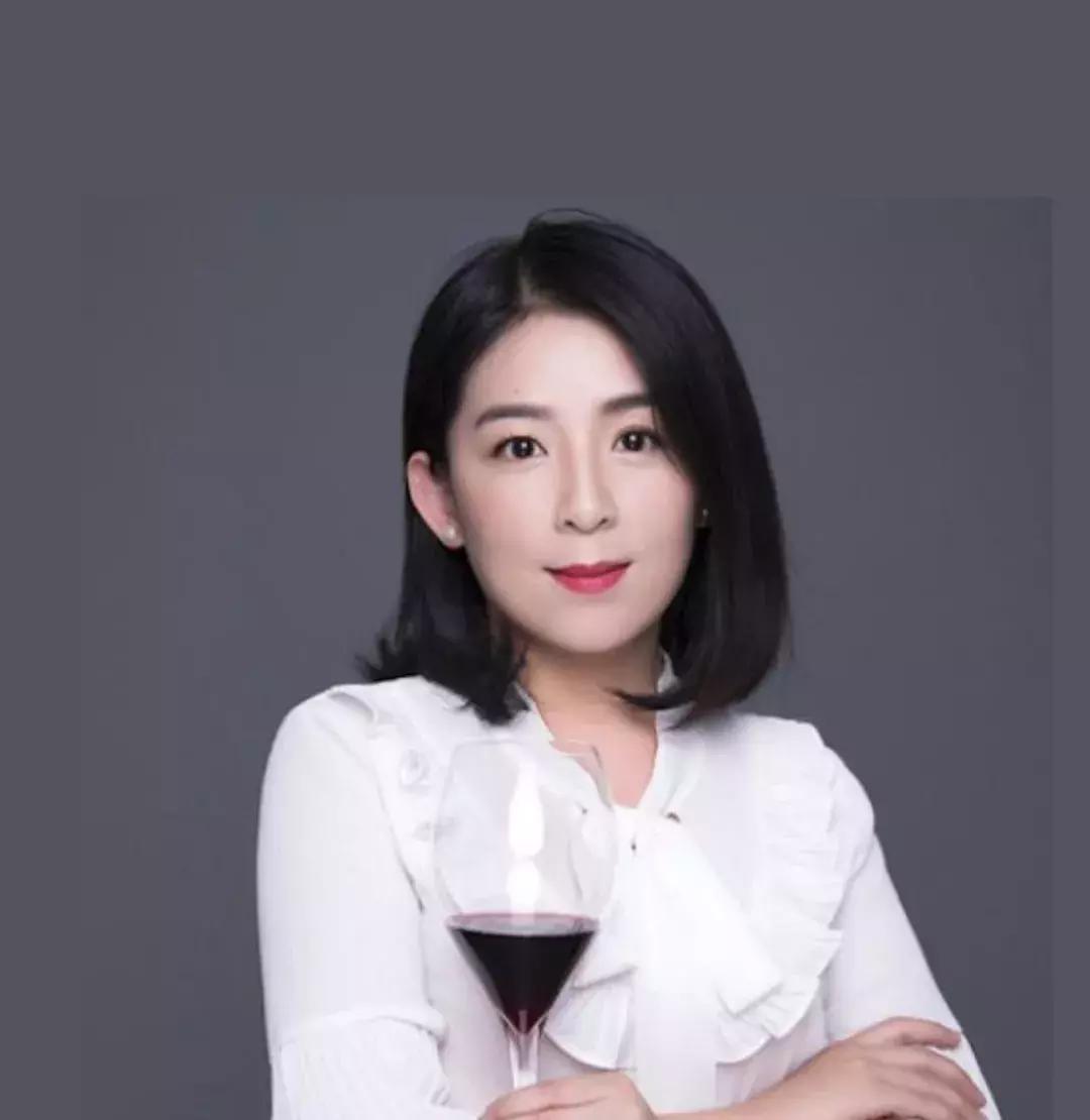 如何辨别真假拉菲,路易拉菲红酒怎么辨别真假