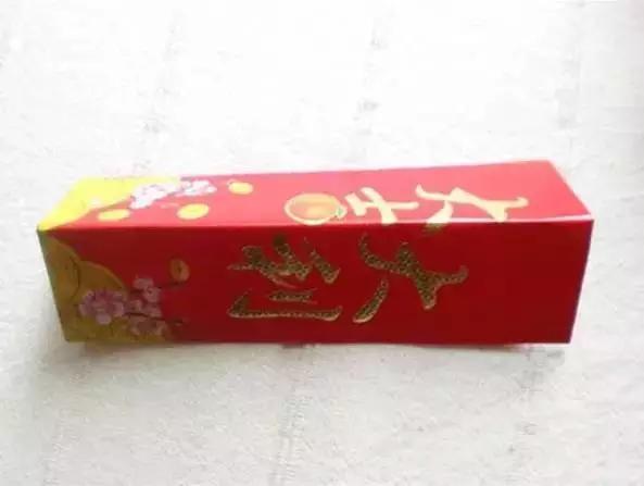 灯笼买回家红红火火过大年,红红火火过大年大红灯笼高高挂