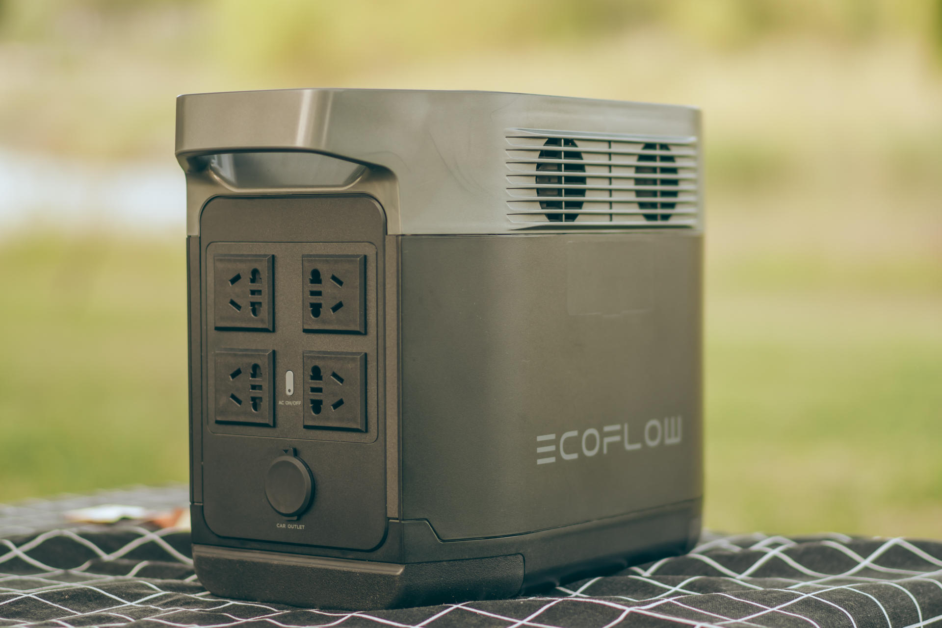 正浩户外电源的太阳能板有用吗,正浩户外电源与太阳能板