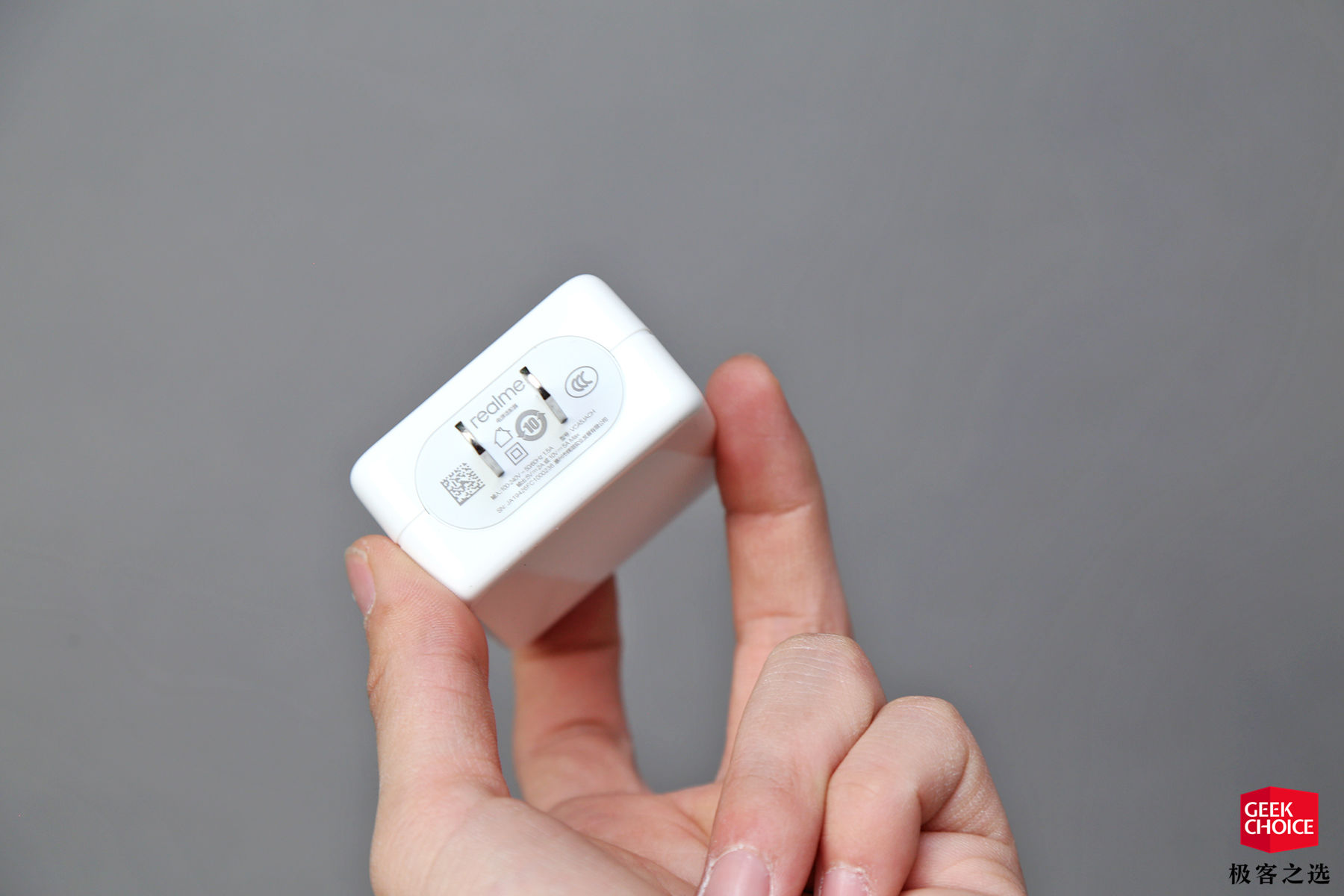 realmex2pro大师版手感,realmex2pro大师版处理器