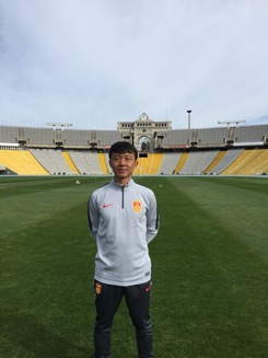 黄勇足球运动员八一队,足球运动员黄勇