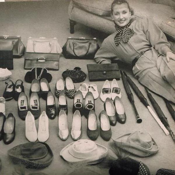 这位香奈儿的死对头，迪奥先生齐名，打造出最原汁原味的法式优雅