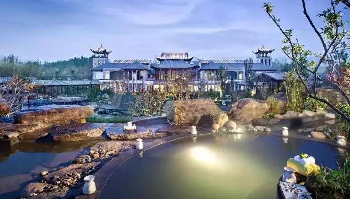 云南保山附近有哪些天然温泉,云南罗茨温泉哪家环境好又实惠