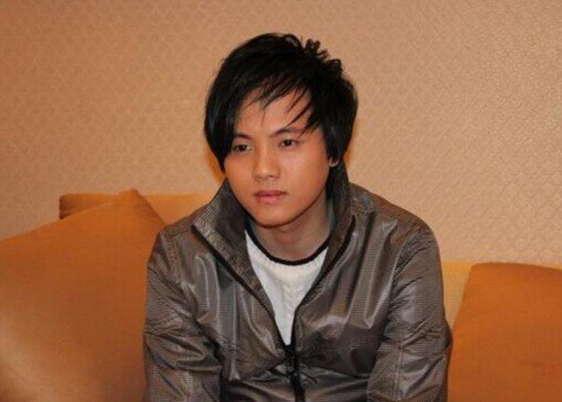 郑源是如何走上音乐之路的,郑源一个特别低调的歌手