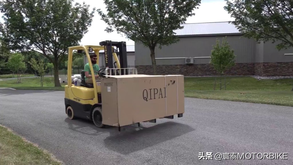 摩托车涉水高度测试,摩托车水面测试