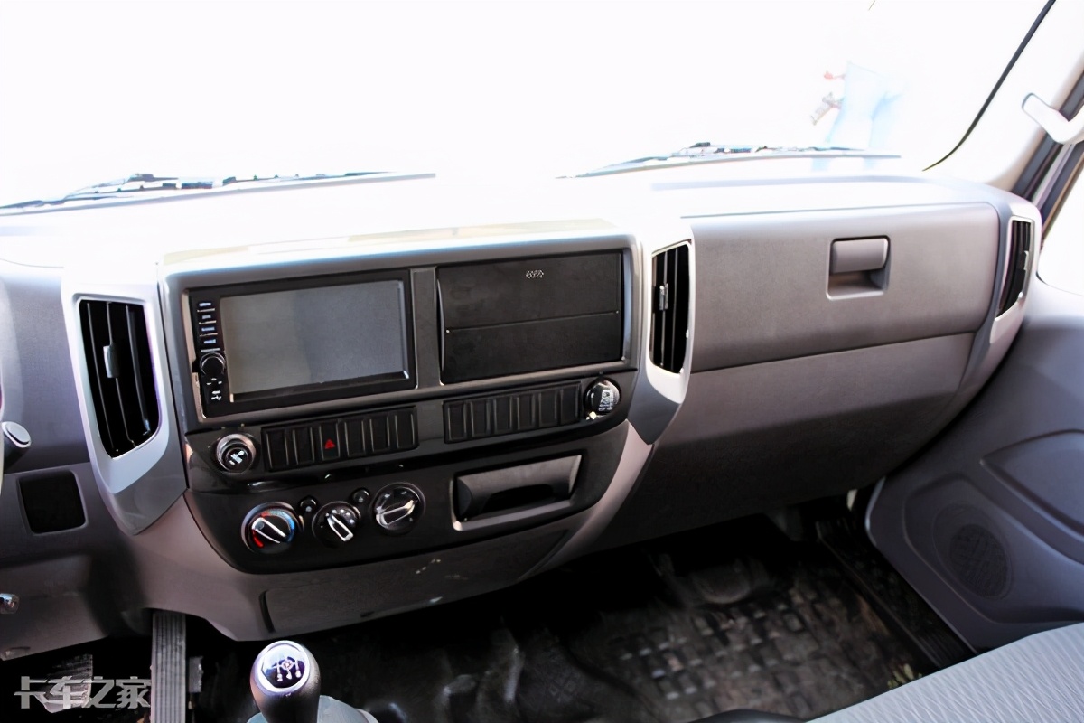 奥铃cts超级轻卡17万是不是买贵了,奥铃cts最新款配置