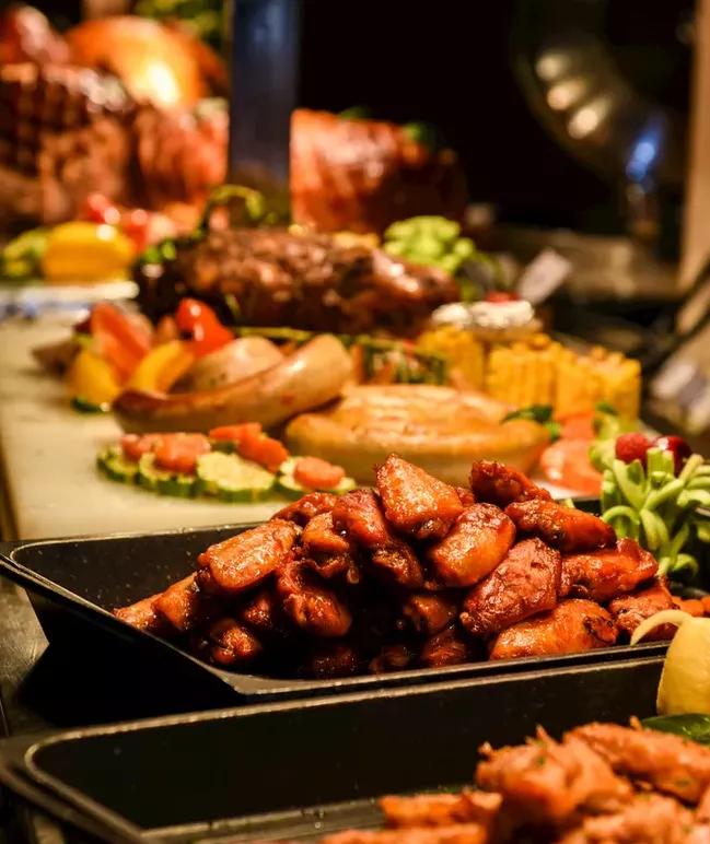 烧烤店冬天怎么生存增加什么特色,为什么冬天烧烤店生意差