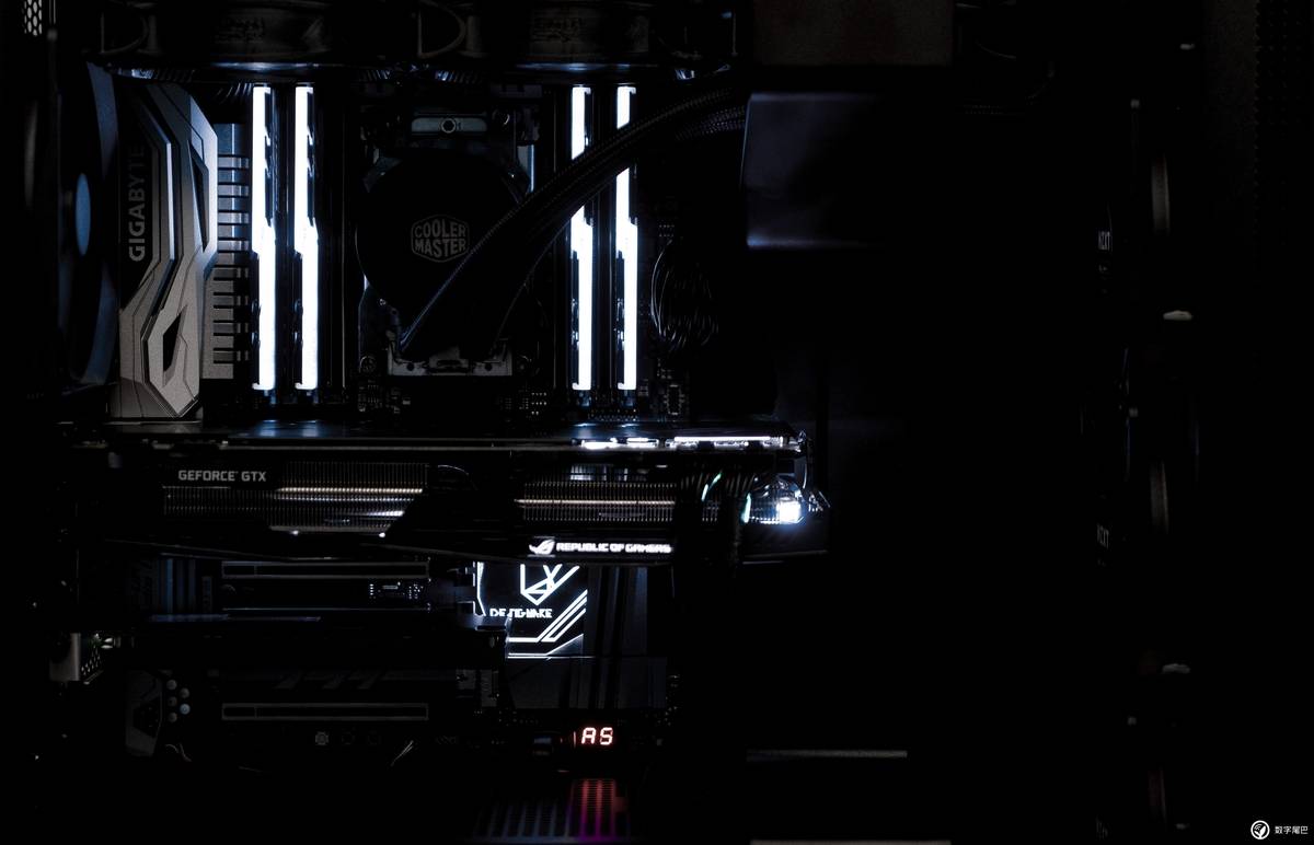 256内存黑苹果,苹果12大型翻车视频