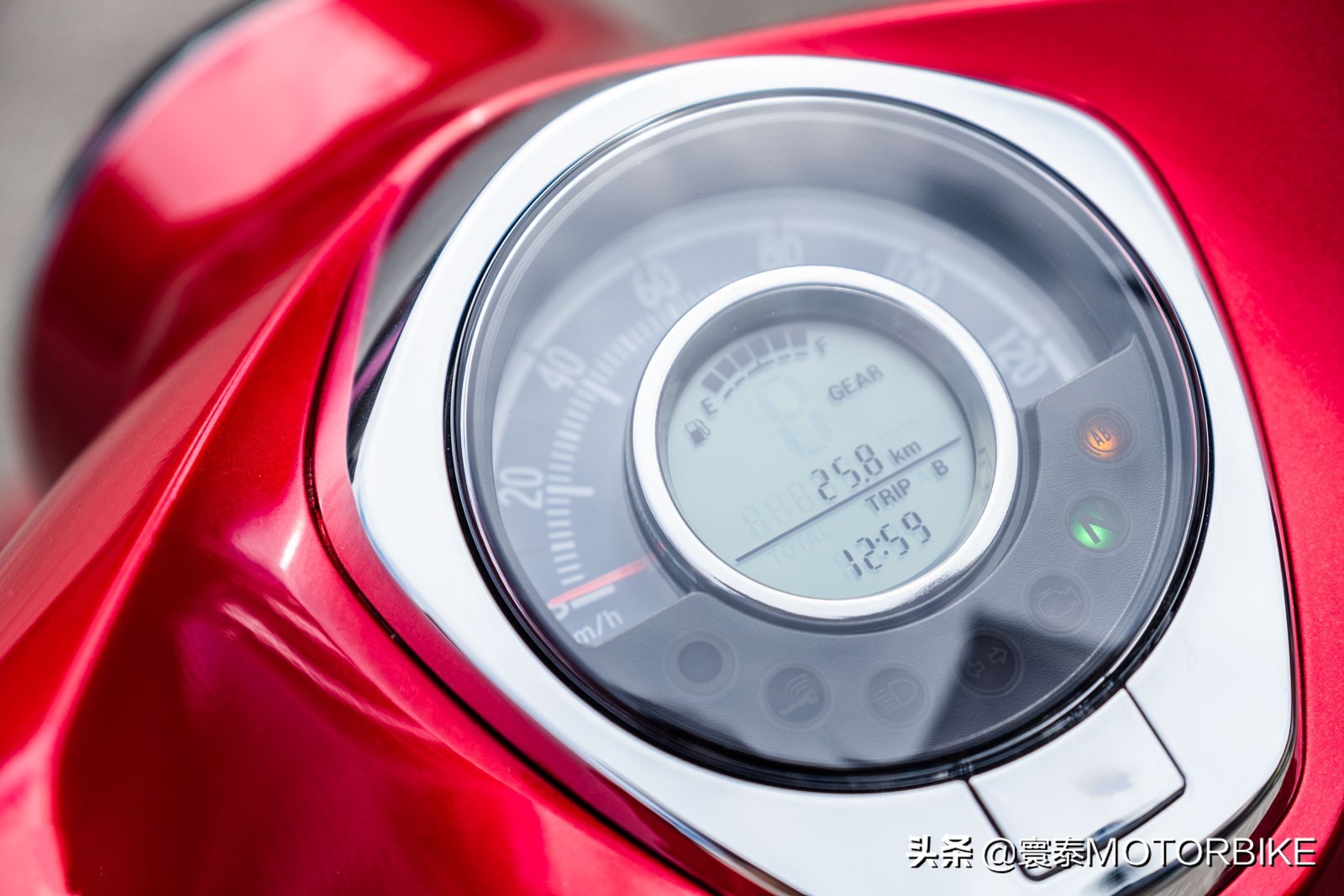 本田超级幼兽supercub,2024本田超级幼兽supercub