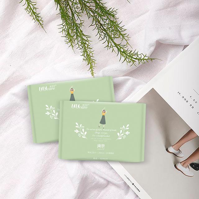 分泌物有血丝但没来例假,孕38周分泌物带点血丝正常吗