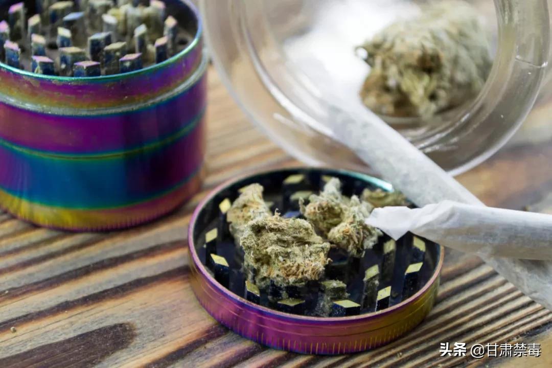 搞工厂到底赚不赚钱,搞厂子赚钱吗