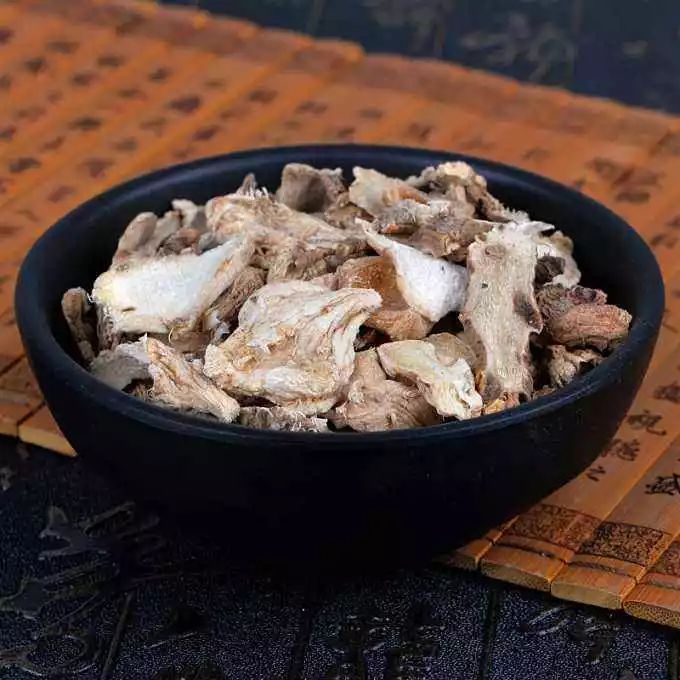 中药材白蔹与白蔹是一种药材吗,白僵蚕白芨白蒺藜白蔹放在一起