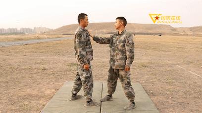 琚姄鍖呮悶绗慻if,琚搾鎷夸綇濡備綍鍙嶅嚮鎼炵瑧