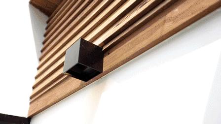 大龄剩女跟父母挤一张床，25㎡奇葩户型被他改出观景豪宅，超羡慕