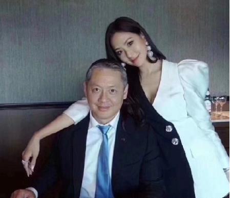 豪门最会赚钱的阔太太，一夜赚13个亿