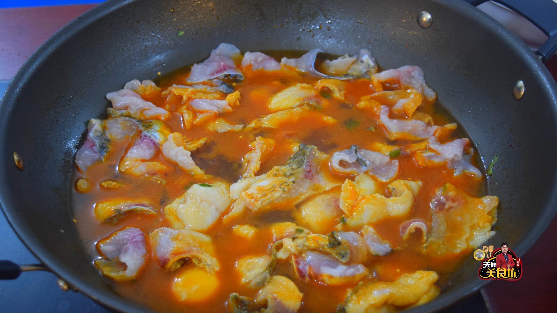 水煮鱼的家常做法如何腌鱼,水煮鱼的做法鱼片不碎放什么料