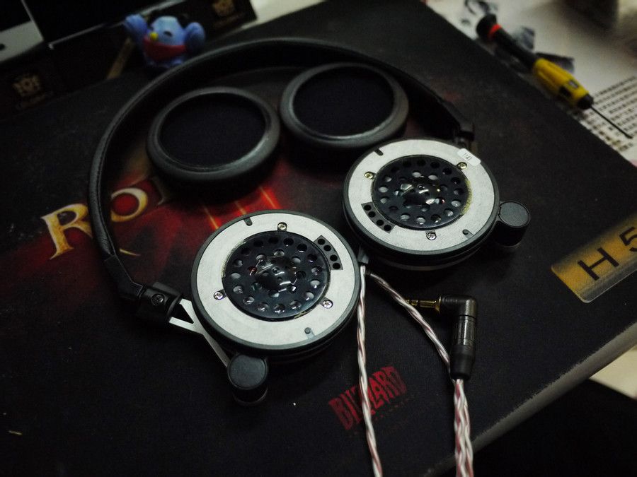 耳机的线怎么重新接,断线怎么接线不伤线