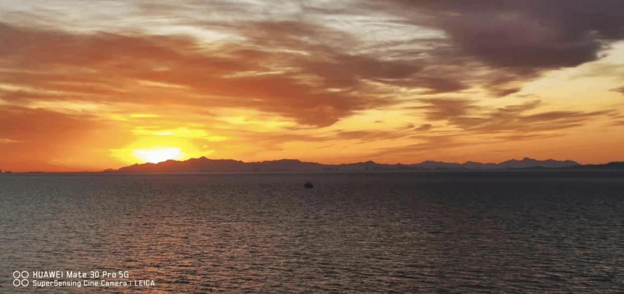 在海上确诊的中国水手:隔离期间写遗书,曾被三座海港拒收