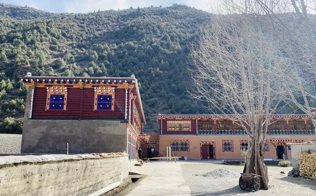 巴塘到八宿路过地名,巴塘到八宿攻略