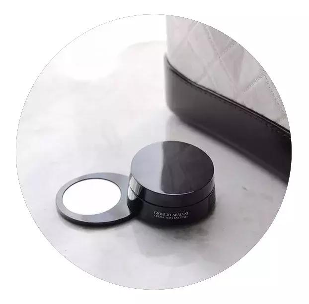 “熊猫眼”自救指南，这9款眼霜我要回购到停产！