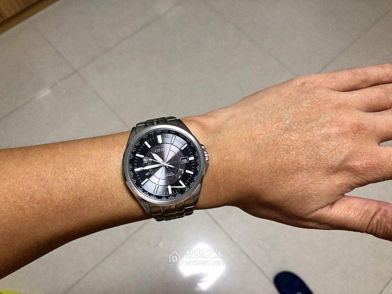 西铁城h145指针基准位置校正,西铁城光动能手表熊猫眼测评