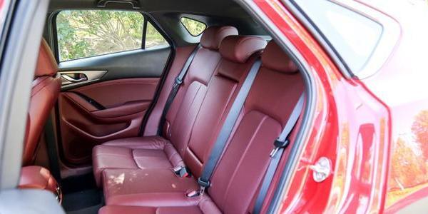 买本田crv值得吗,买crv好还是买cx-5好