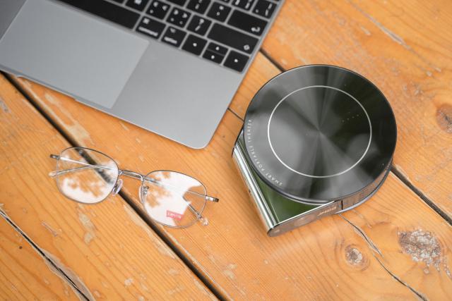 坚果t9适合多少寸投影,坚果t9投影仪测评