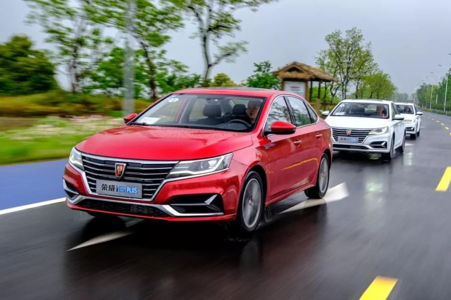 操控有惊喜试荣威i6plus,荣威i6这辆车怎么样