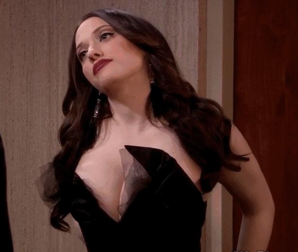 胸比较大的女生怎么穿显身材,胸比较大的女生怎么穿衣服好看