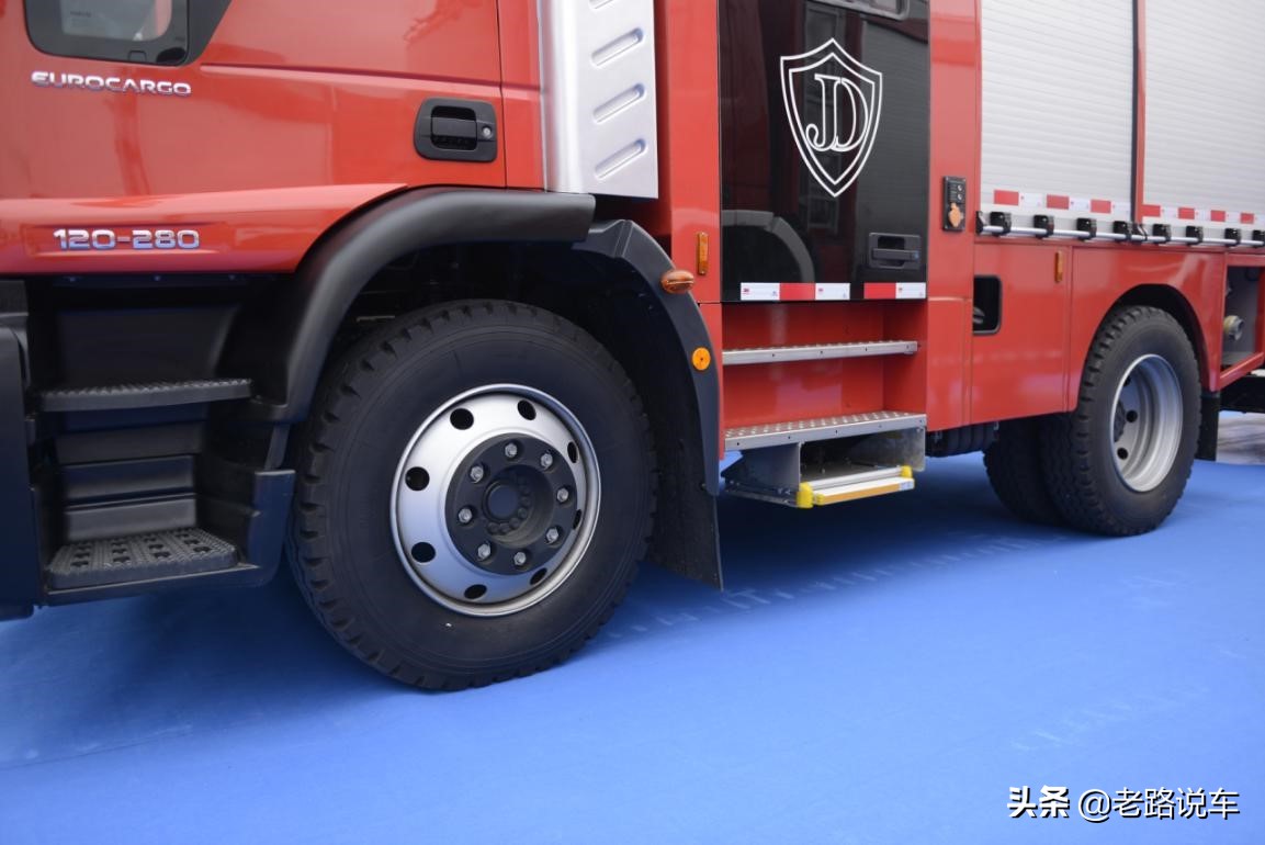 依维柯eurocargo主战消防车,依维柯eurocargo消防车模型