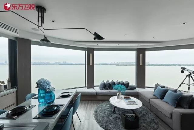 大师设计的湖景房,设计师设计两百平别墅