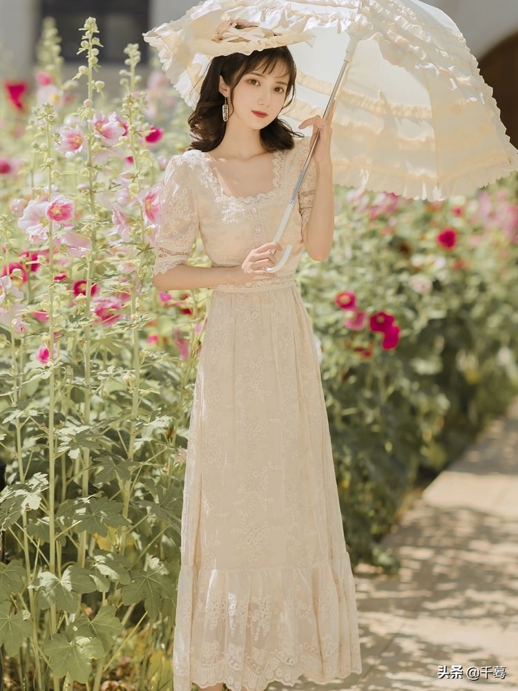 韩系甜美休闲穿搭,韩版绅士风穿搭