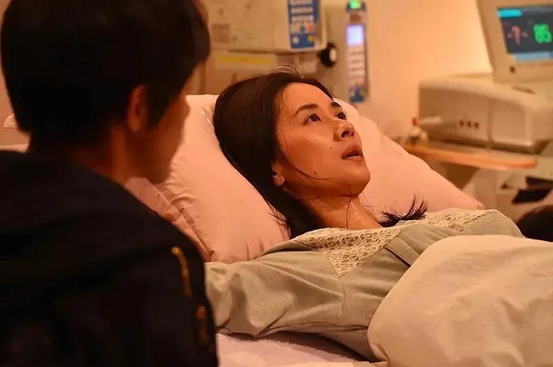 ella揭秘生育后遗症,ella曝光产子影片