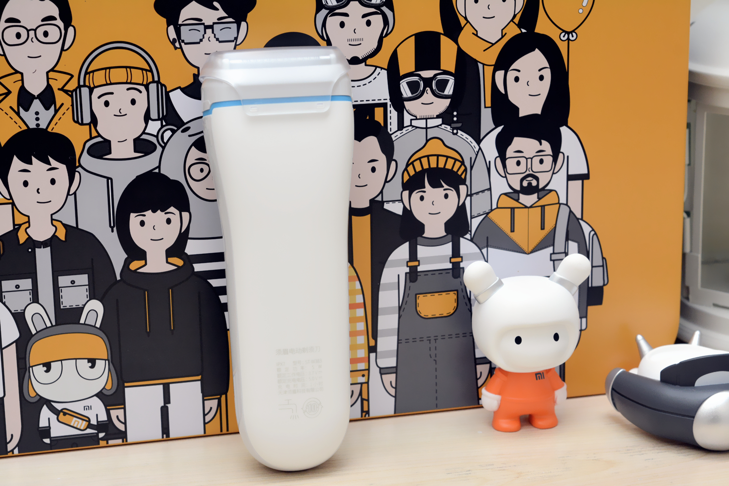 须眉便携电动剃须刀,须眉剃须刀灵动