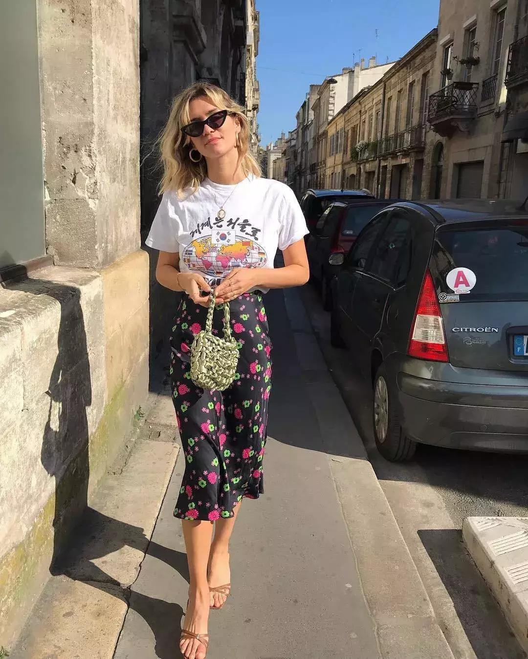 t恤穿久了偶尔也要换个风格,t恤穿好几年不旧的洗法