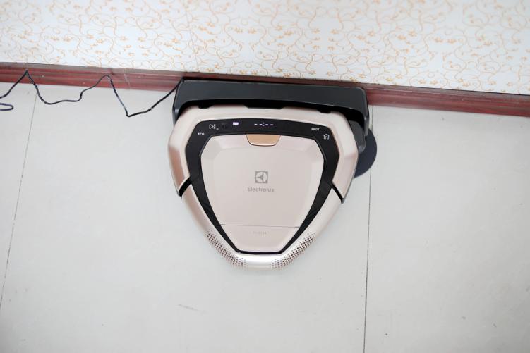 扫地机器人科沃斯性价比,性价比高的扫地机器人能上楼梯吗