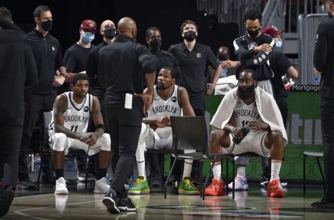 欧文篮网29分凯尔特人集锦,米德尔顿超远三分绝杀凯尔特人