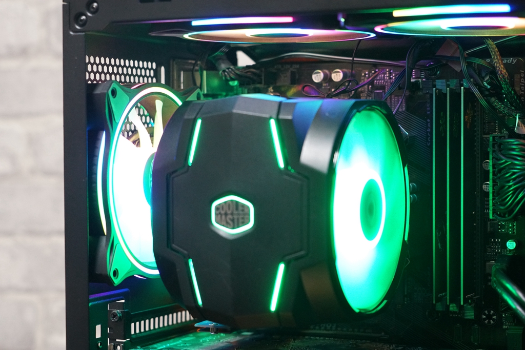 酷冷至尊风冷散热器评测：真正的国货之光，静音、超频随心所欲