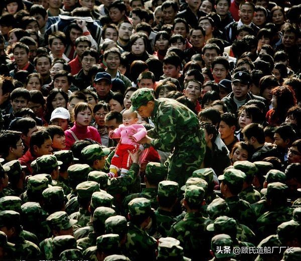 2008年广州火车站春运原因,又到一年春运时普通人的春运故事