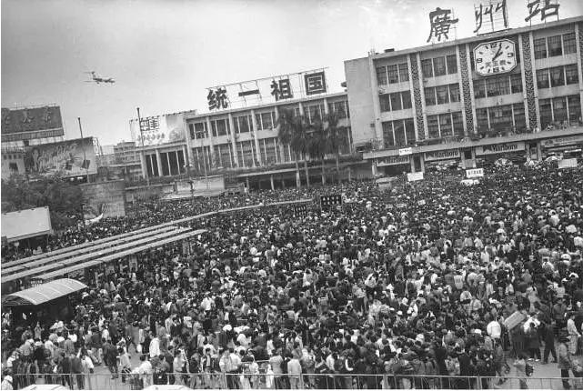 痛下决心买手机,深夜买手机