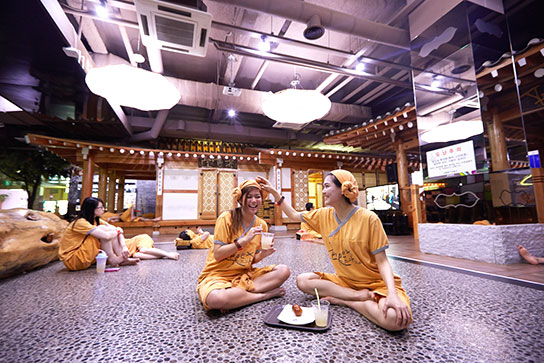 做汗蒸到底对人有没有好处啊,韩国人为什么喜欢红参