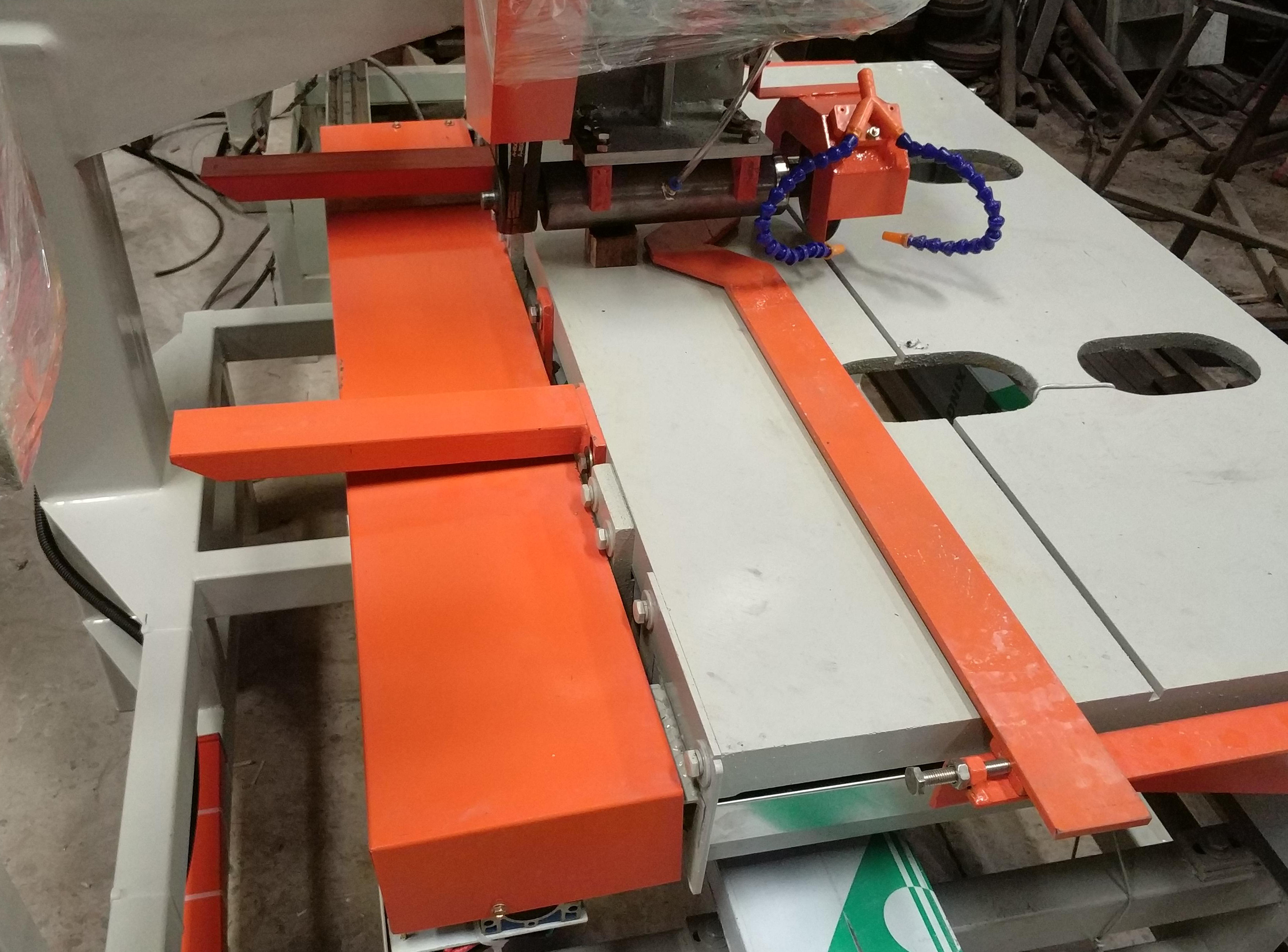 贴牌砖卖多少钱,劈开砖和仿石砖哪个好