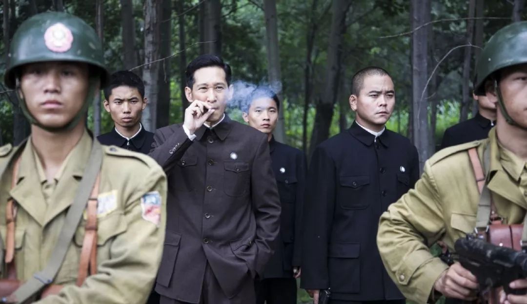 王劲松对娱乐圈的评价,王劲松为什么一年演戏那么多