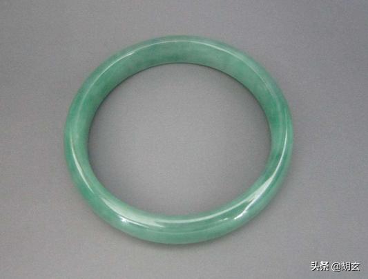 翡翠为什么叫石头,翡翠为什么叫赌石