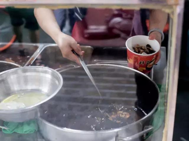 今年夏天在武汉必做的十件事,武汉新春过年坐地铁打卡攻略