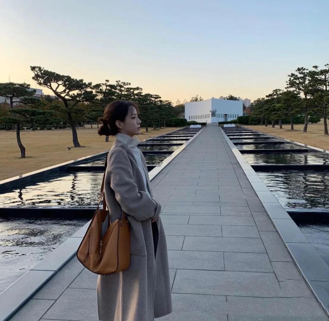 罗意威吊床包名字的由来,吊床包特点