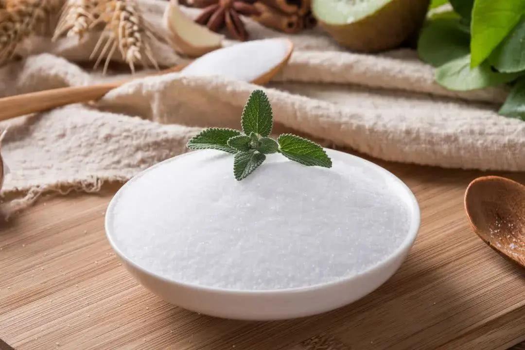 甲亢男性的10个症状表现,甲亢性心脏病的症状有哪些