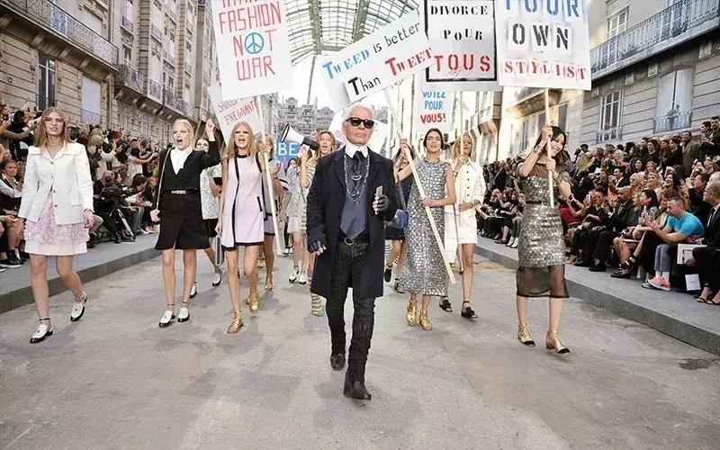 老佛爷的最后一次香奈儿大秀,香奈儿老佛爷早期设计