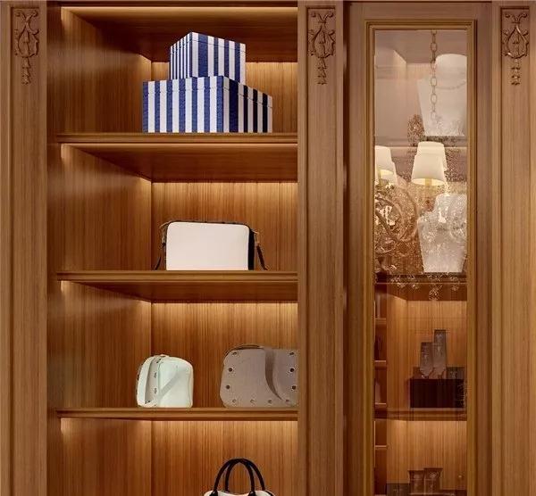 衣帽间原木定制,雨杉实木