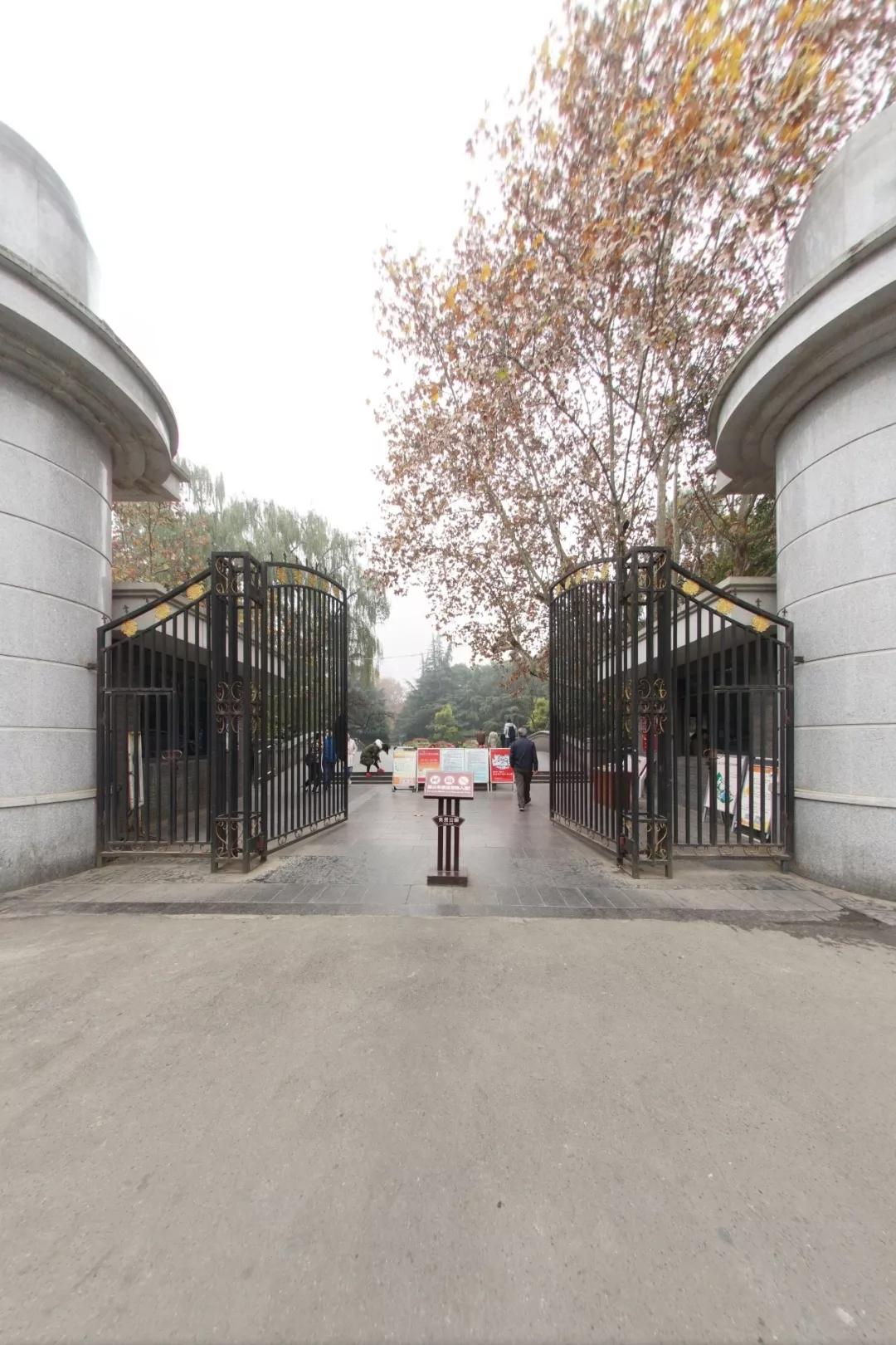 成都即将建成的超级地标,成都东安新城300米地标